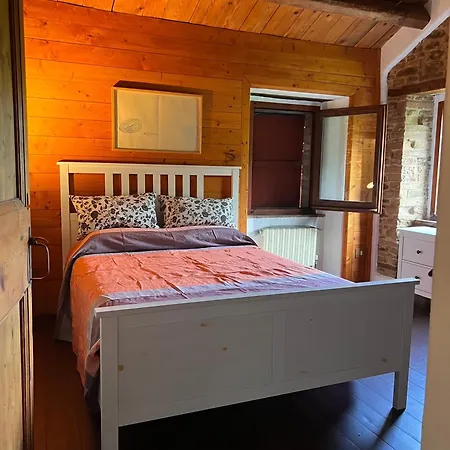 The Bookhouse Bb * Poggio San Marcello